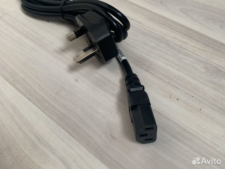 Сетевой шнур питания с защитой для пк