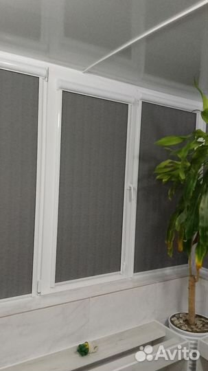 Жалюзи рулонные шторы день ночь