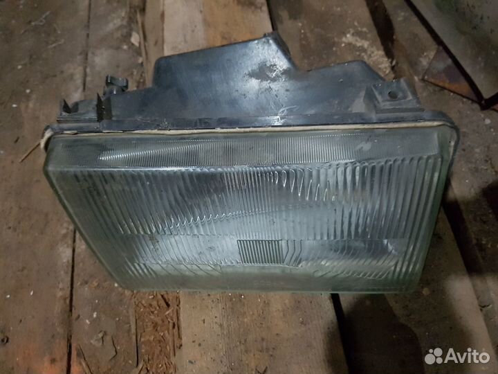 Фара газель передняя