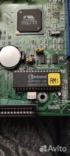 Материнская плата