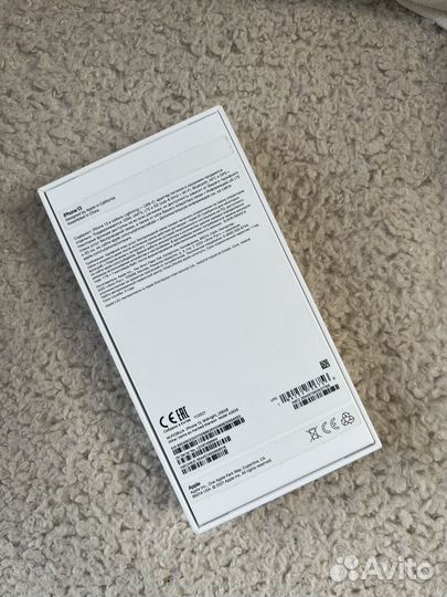 Коробка от iPhone 13 айфон