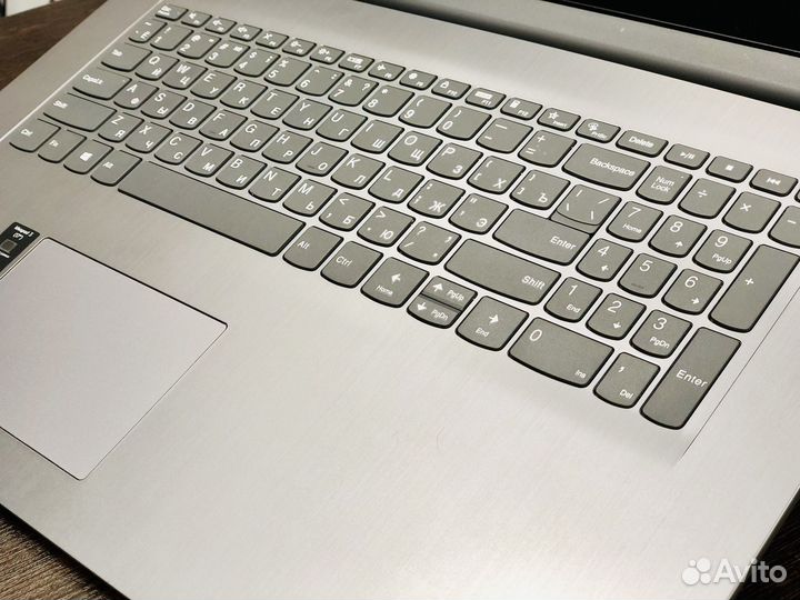 Ноутбук Lenovo 17.3/Gold 7505/6Gb/SSD/Гарантия