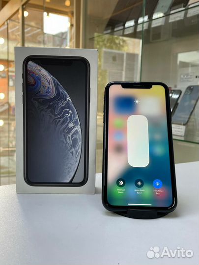 iPhone Xr, 128 ГБ
