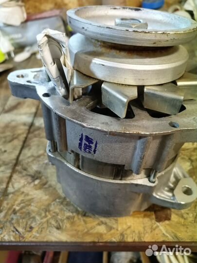 Продаю генератор 193.3771