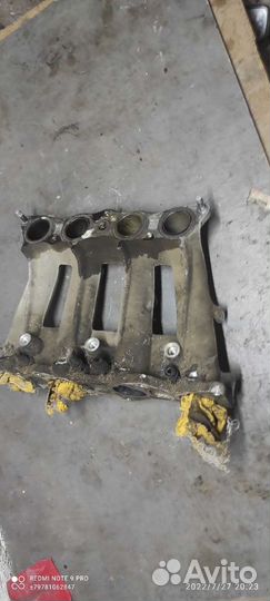 Впускной коллектор kia sportage 1 двс 2.0