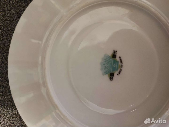 Фарфоровый чайный сервиз