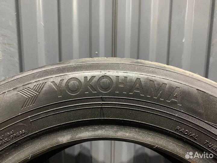 Yokohama BluEarth AE01 185/60 R14 82T