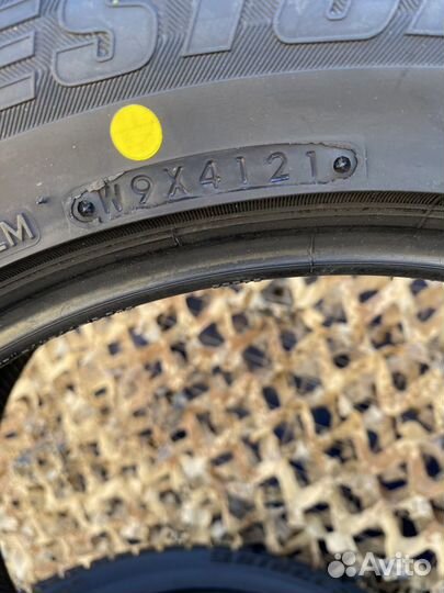 Bridgestone Blizzak Revo GZ 215/55 R17 94S