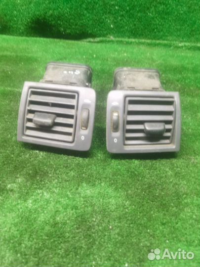 Воздуховод салона Volvo S40 II 1.6 2006