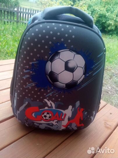 Ранец школьный для мальчика новый