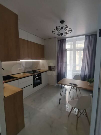 2-к. квартира, 56 м², 13/19 эт.