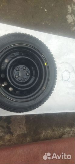 Dunlop SP Winter Ice 01 205/55 R16 96T