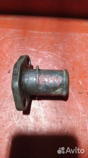 Фланец системы охлаждения Toyota Carina E E 1.6I