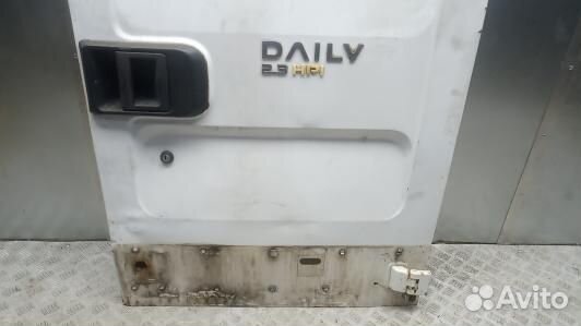 Дверь распашная правая iveco daily 4 (29S-40S) (LNK51RB01)