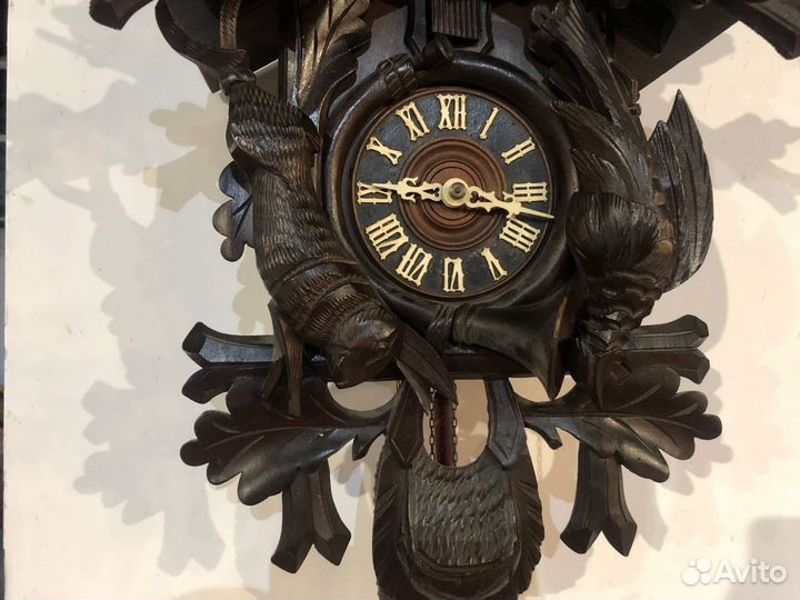 Настенные часы с кукушкой