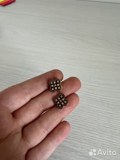 Серьги louis vuitton