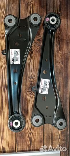 Рычаг задней подвески Toyota 4878042060