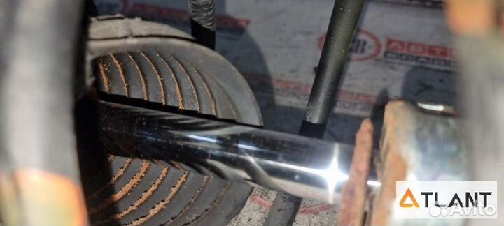 Стойка передняя правая toyota porte