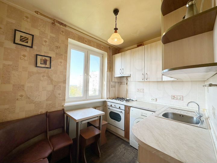 3-к. квартира, 60 м², 4/5 эт.