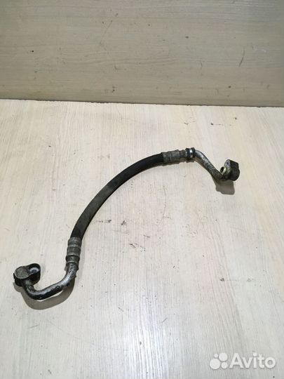 Трубка кондиционера Фольксваген Тоуран