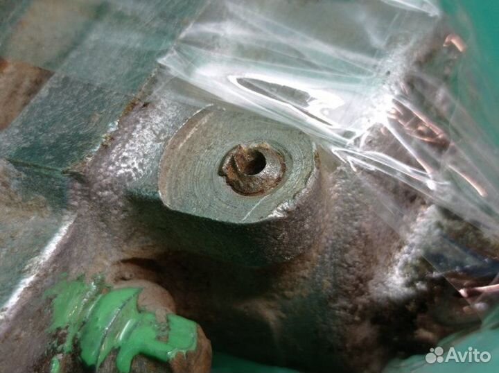 Суппорт тормозной передний левый Лада Калина 1