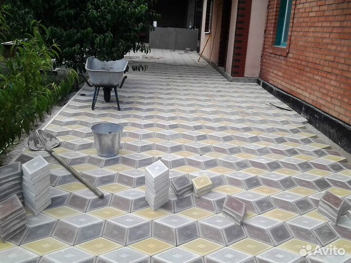 Укладка тротуарной плитки фэм