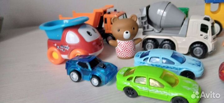 Игрушки для мальчика пакетом