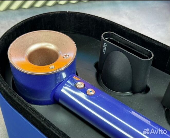 Фен Dyson Supersonic HD15 в кейсе