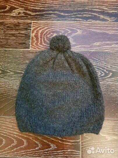 Новая шапка Vivienne Westwood