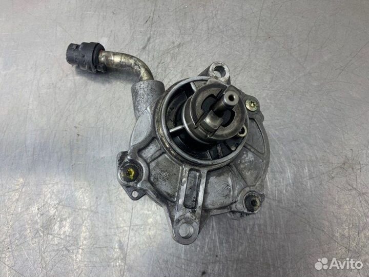 Насос вакуумный Mercedes C-Class W203 OM611 2.2