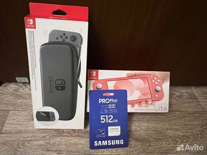 Nintendo Switch Lite/32Gb+512Gb+чехол