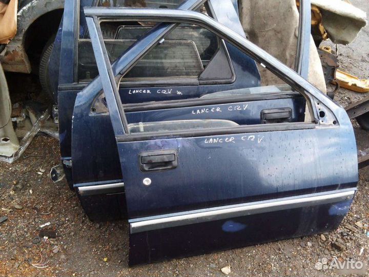 Дверь Mitsubishi Lancer