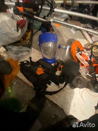 Бензокоса ручная