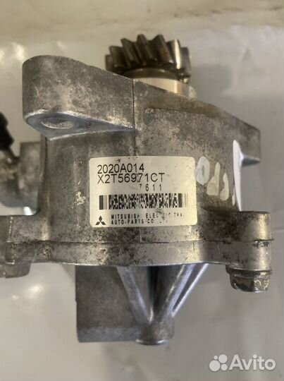 Насос вакуумный Mitsubishi Pajero 4