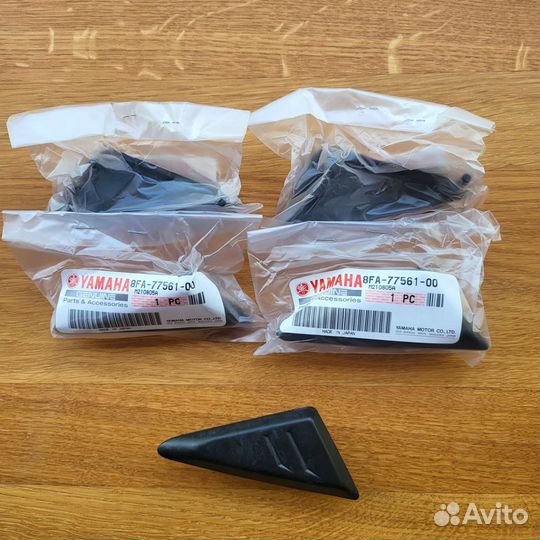 Накладка обтекателя снегоходов Yamaha VK10D RS10