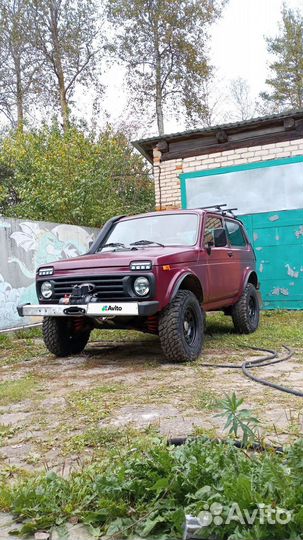 LADA 4x4 (Нива) 1.7 МТ, 2004, 117 000 км