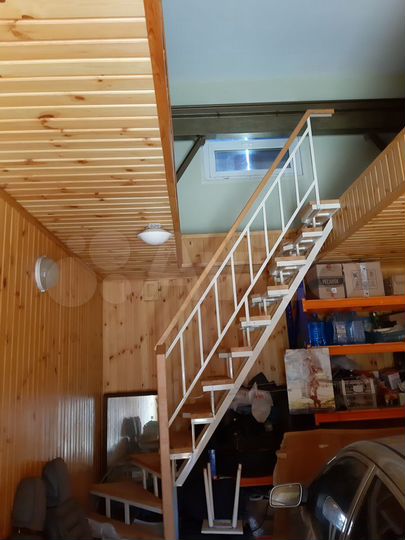 Гараж, > 30 м²