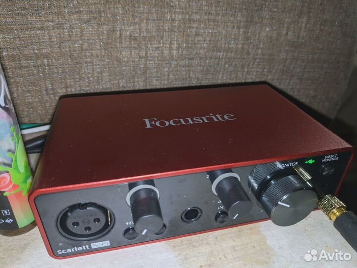 Звуковая карта Focusrite scarlett solo 3rd gen