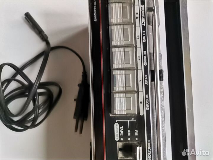 Магнитола sanyoЯпония