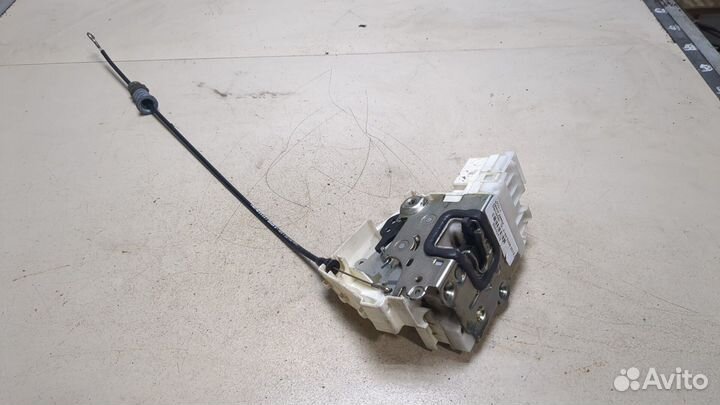 Замок двери правый задний Mercedes GL X164