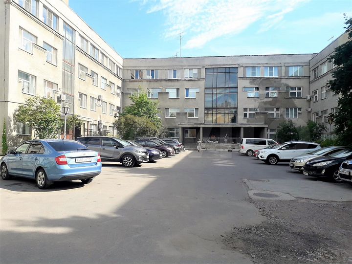 3-к. квартира, 126 м², 3/4 эт.