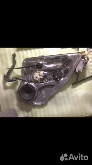 Внутренняя карта двери Mercedes W212