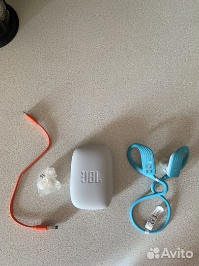 Гарнитура JBL Enduro Spirit водонепроницаемые