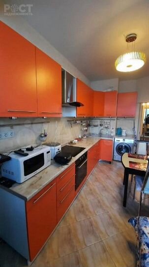 2-к. квартира, 39 м², 3/13 эт.