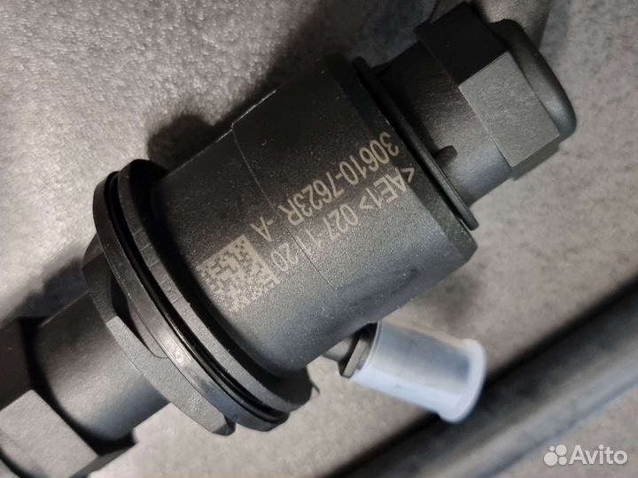 Цилиндр сцепления главный 30610-7623R