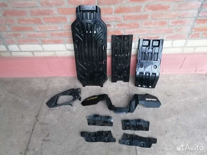 Квадроцикл Stels ATV 800 Guepard Пластик, защита