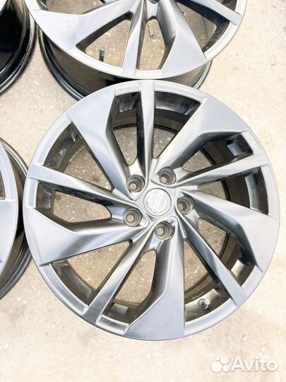 Диски R-18 Ниссан/Рено оригинал