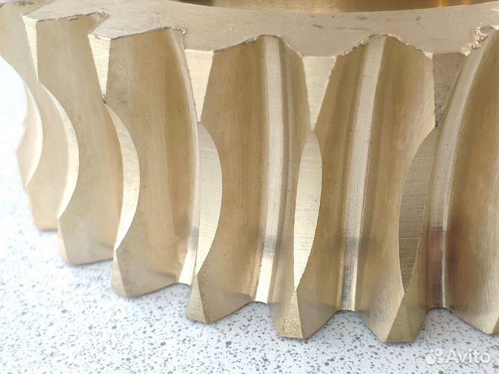 Шестерня редуктора бронзовая Tadano FX300 139мм