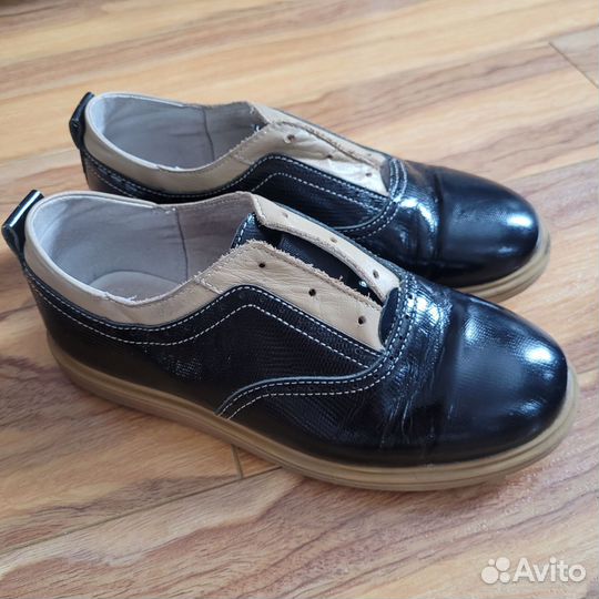 Обувь пакетом 33