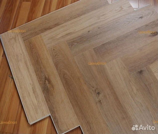 Виниловый ламинат елочкой